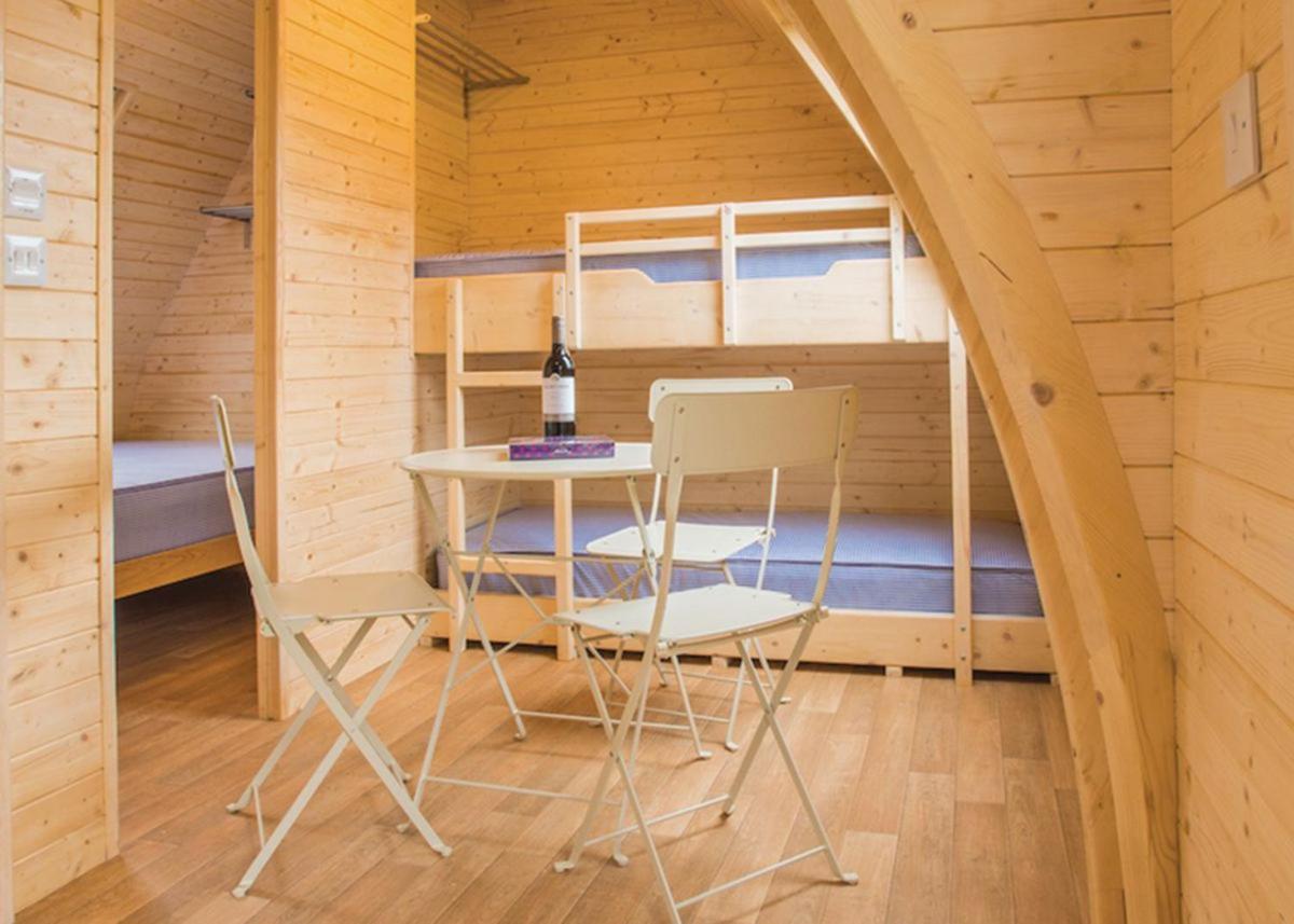 Dovestone Holiday Park 호텔 Greenfield  외부 사진
